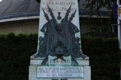 Villeneuve-le-Roi-Monuments-aux-morts-4